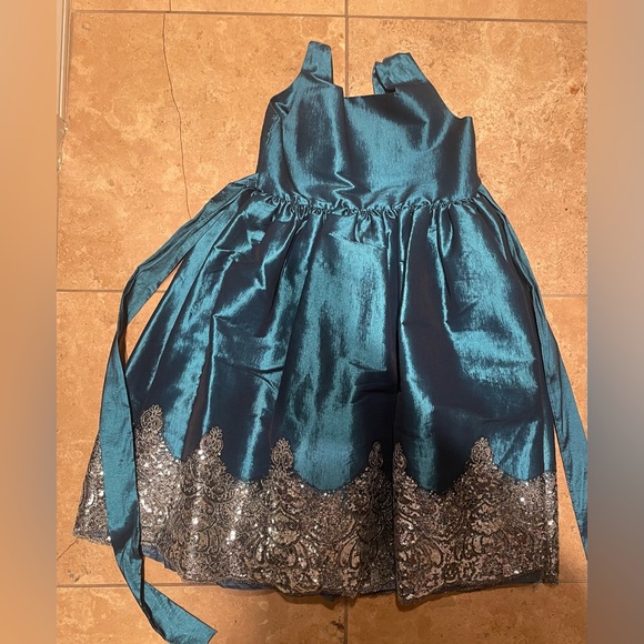 Communion/flower girl dress veil